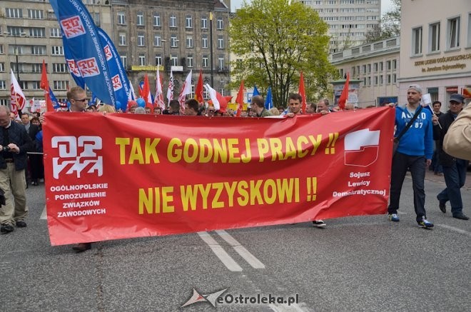  Pochód pierwszomajowy w Warszawie w 2013 roku, fot. eOstroleka.pl