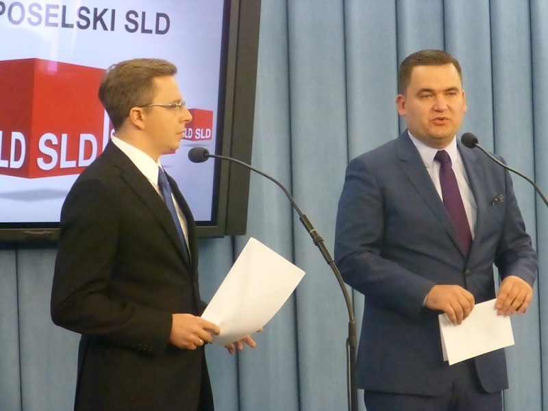 Rzecznik prasowy SLD Dariusz Joński, poseł Mariusz Banaszak, fot. sld.org.pl