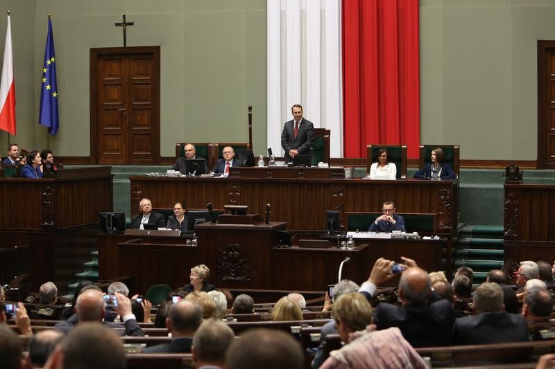 Marszałek Sejmu RP Radosław Sikorski, fot. Krzysztof Białoskórski