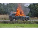 Ostrołęka: Pożar samochodu przy Centrum Targowa