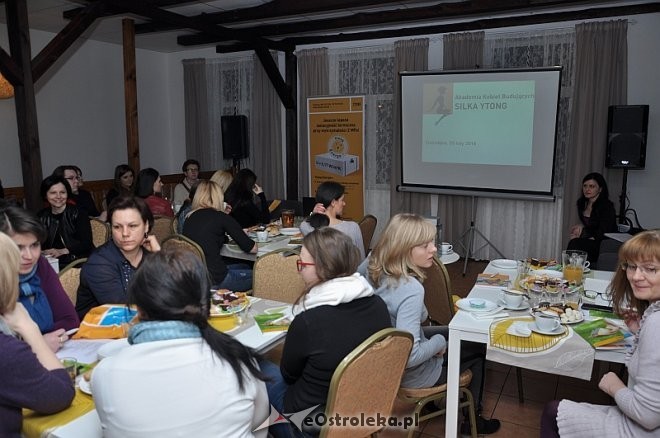 Akademia Kobiet Budujących w Ostrołęce fot. eOstrołęka.pl