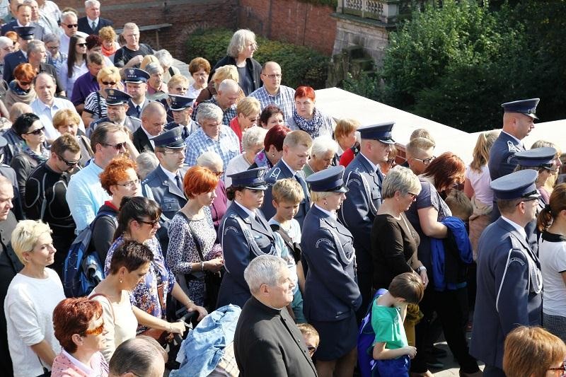 XVIII Ogólnopolska Pielgrzymka na Jasną Górę Funkcjonariuszy, Pracowników, Emerytów Służby Więziennej i ich Rodzin, fot. Zakład Karny w Przytułach Starych