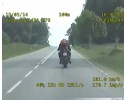 Motocyklista z Ostrołęki przekroczył prędkość o blisko 90 km/h [WIDEO]