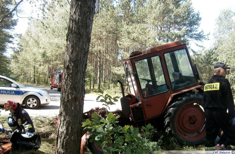 Śmiertelny wypadek, motocykl zderzył się z ciągnikiem, fot. podlaska.policja.gov.pl