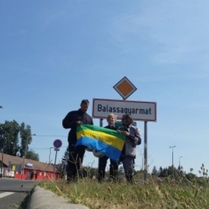 Ostrołęccy motocykliści w drodze na Bałkany odwiedzili Balassagyarmat [ZDJĘCIA]