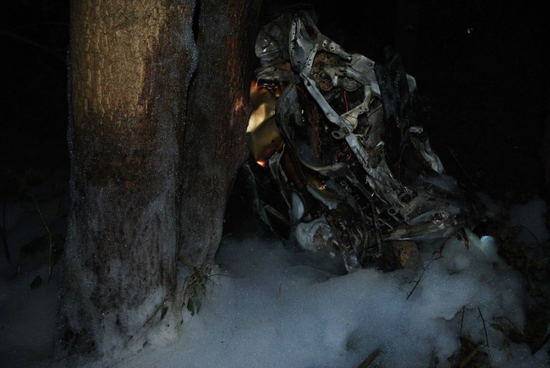 spalone w wyniku wypadku volvo, fot. slaska.policja.gov.pl