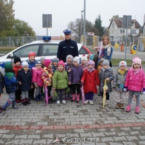 Dzieci z Akademii Malucha z wizytą u ostrołęckich stróżów prawa [ZDJĘCIA]