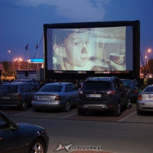 E.Leclerc w Ostrołęce zaprasza na kolejne „Kino pod Gwiazdami”