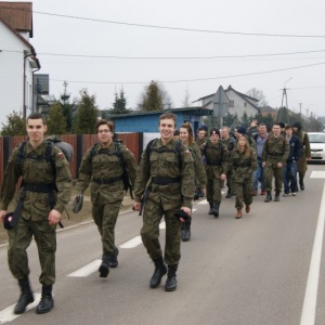 Uczniowie ZSZ nr 1 na trasie Marszu Pamięci rotmistrza Pileckiego [ZDJĘCIA]