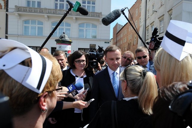 Andrzej Duda spotkał się z protestującymi pielęgniarkami, fot. andrzejduda.pl