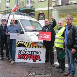 Ostrołęka: Domagali się promocji referendum o JOW-ach [WIDEO, ZDJĘCIA]