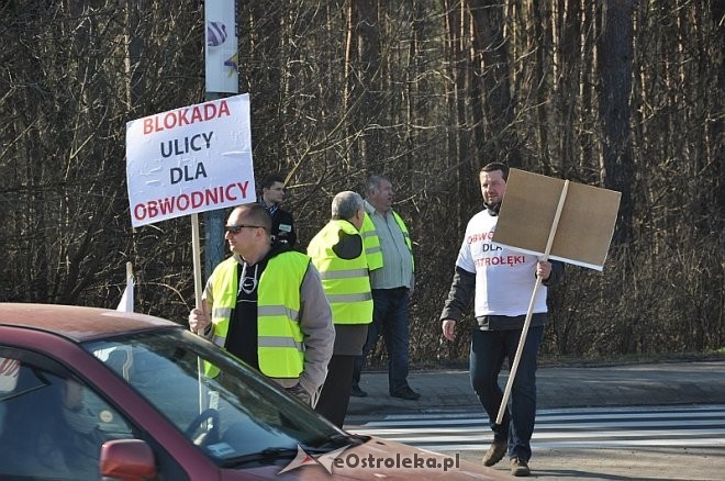 Łukasz Kulik wielokrotnie organizował protesty w sprawie budowy obwodnicy (fot. eOstroleka.pl)