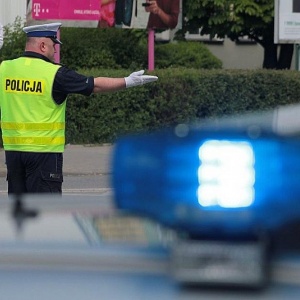 Wypadek drogowy z udziałem pojazdu nauki jazdy