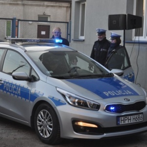 Nowe radiowozy w ostrowskiej Policji