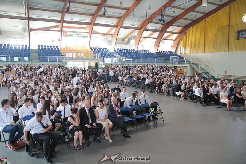 1 września niemal 12,5 tysiąca uczniów i przedszkolaków z Ostrołęki rozpoczęło nowy rok szkolny, fot. eOstrołęka.pl