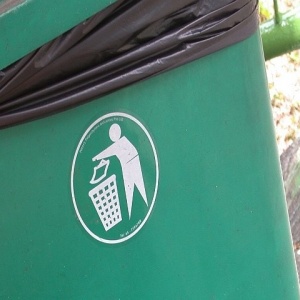 Harmonogram wywozu śmieci dla mieszkańców Ostrołęki na grudzień 2015