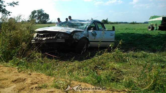 W zderzeniu vw i ciągnika rolniczego w Suchcicach ranna została jedna osoba, fot. OSP Czerwin