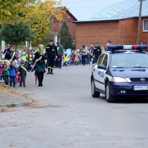 Głośna i kolorowa parada bezpieczeństwa na ulicach Kadzidła [ZDJĘCIA]