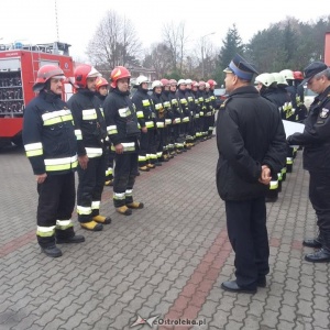 Strażacy z Ostrołęki nagrodzeni [ZDJĘCIA]