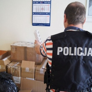 45-latek zatrzymany z kontrabandą wartą niemal ćwierć miliona złotych [FOTO]