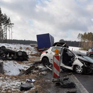 Trwa śledztwo ws. śmiertelnego wypadku na K-8 w Nowej Osuchowej