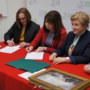 Umowa na 7-milionowe wsparcie dla ostrołęckiego muzeum podpisana [ZDJĘCIA]
