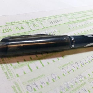 Zwolnienia lekarskie – papierowe czy elektroniczne?