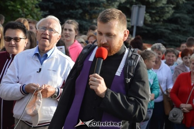 Przewodnikiem ostrołęckiej grupy będzie ks. Łukasz Gołaszewski (fot. eOstroleka.pl)