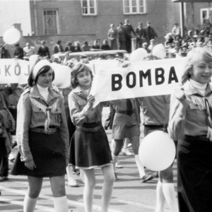 Święto Pracy. Tak wyglądały ostrołęckie pochody pierwszomajowe [ZDJĘCIA]