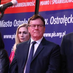 Konwencja PiS w Ostrołęce. Jest program i nowe obietnice [WIDEO, ZDJĘCIA]