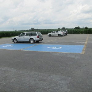 Nowy parking w Przytułach Starych [ZDJĘCIA]