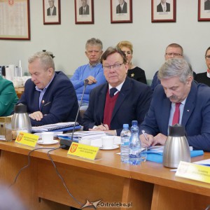 Radni podjęli decyzję: wspierają budowę elektrowni Ostrołęka C!