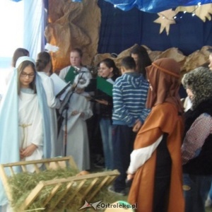 &#8222;A Betlejem to my sami&#8221; - bożonarodzeniowe jasełka w Szkole Podstawowej w Pasiekach [ZDJĘCIA]
