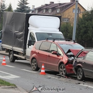 Nowe fakty w sprawie karambolu na ulicy Traugutta. Sprawca stracił prawo jazdy [ZDJĘCIA]