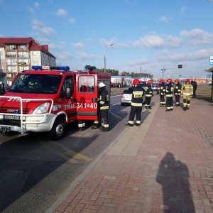 Kolizja przy rondzie im. 100-lecia Odzyskania Niepodległości. Są utrudnienia w ruchu [ZDJĘCIA]