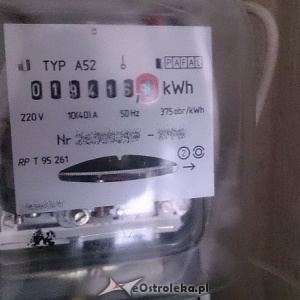 Jak łatwo zaoszczędzić na zużyciu energii elektrycznej w firmie? [WIDEO]