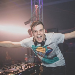 Noc Wariatów z DJ-ami Malos i Damien w Clubie Capitol Sypniewo [ZDJĘCIA]