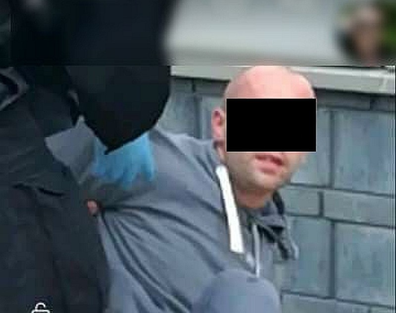 To ten mężczyzna zaatakował dziś nożem klientów galerii handlowej w Stalowej Woli