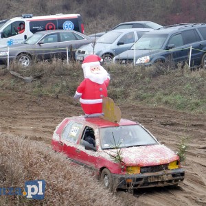 Mikołajkowy Wrak Race w Piątnicy [WIDEO, ZDJĘCIA]