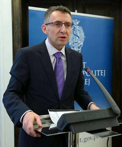 By Michał Józefaciuk - Senat Rzeczypospolitej Polskiej, CC BY-SA 3.0 pl, https://commons.wikimedia.org/w/index.php?curid=30703573