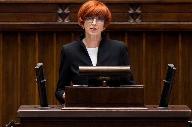 Minister Rafalska przedstawiła program Rodzina 500 plus w Sejmie, fot. KPRM