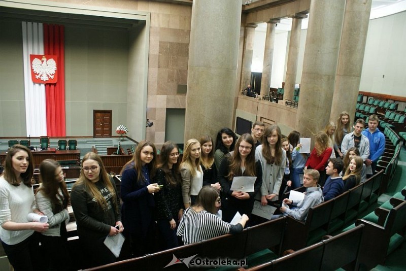 Uczniowie z I LO w Ostrołęce zwiedzili m.in. Sejm czy siedzibę Telewizji Polskiej przy ulicy Woronicza, fot. archiwum szkoły