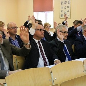 XLIV sesja Rady Powiatu w Ostrołęce [WIDEO, ZDJĘCIA]