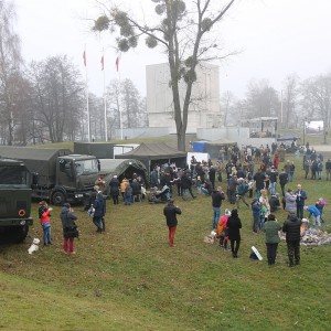 Ostrołęka: Trwa piknik militarny na Fortach Bema [WIDEO, ZDJĘCIA]