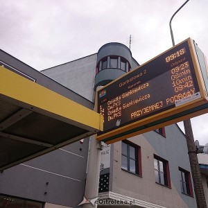 Komunikacja darmowa, pasażerów mniej. Dlaczego nie korzystamy z autobusów MZK?