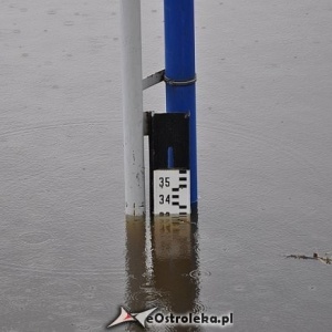Rośnie poziom wody w Narwi