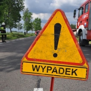 Wypadek w Skrzypku. Poszkodowana została jedna osoba