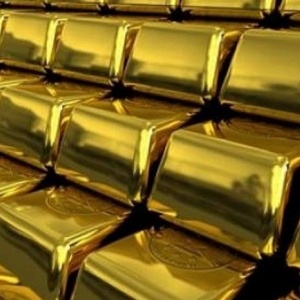 Cena złota będzie spadać? Analitycy przewidują ceny jak z grudnia ubiegłego roku