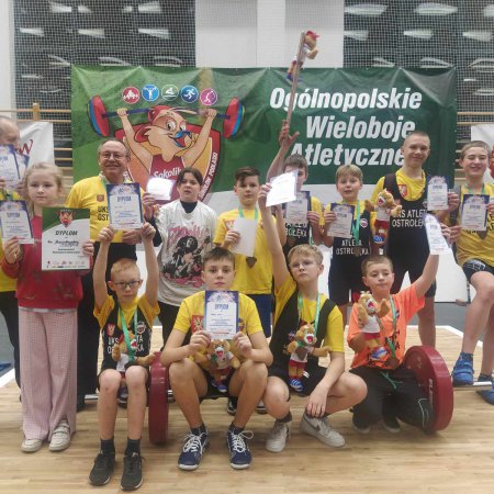 UKS Atleta Ostrołęka: gdzie pojadą, tam zwyciężają! [ZDJĘCIA]