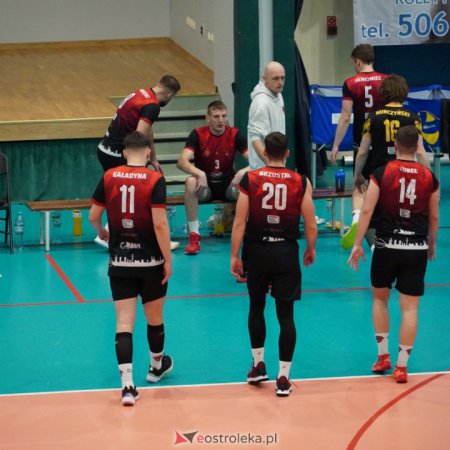 II liga: SPS Volley Ostrołęka bez punktów w stolicy [WIDEO]